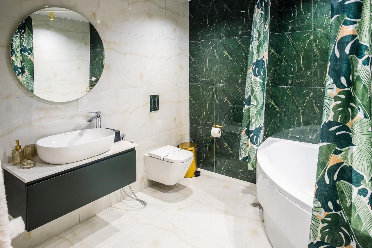 Rich Boutique-Hotel Винница Экстерьер фото