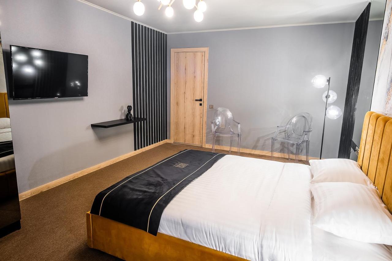 Rich Boutique-Hotel Винница Экстерьер фото