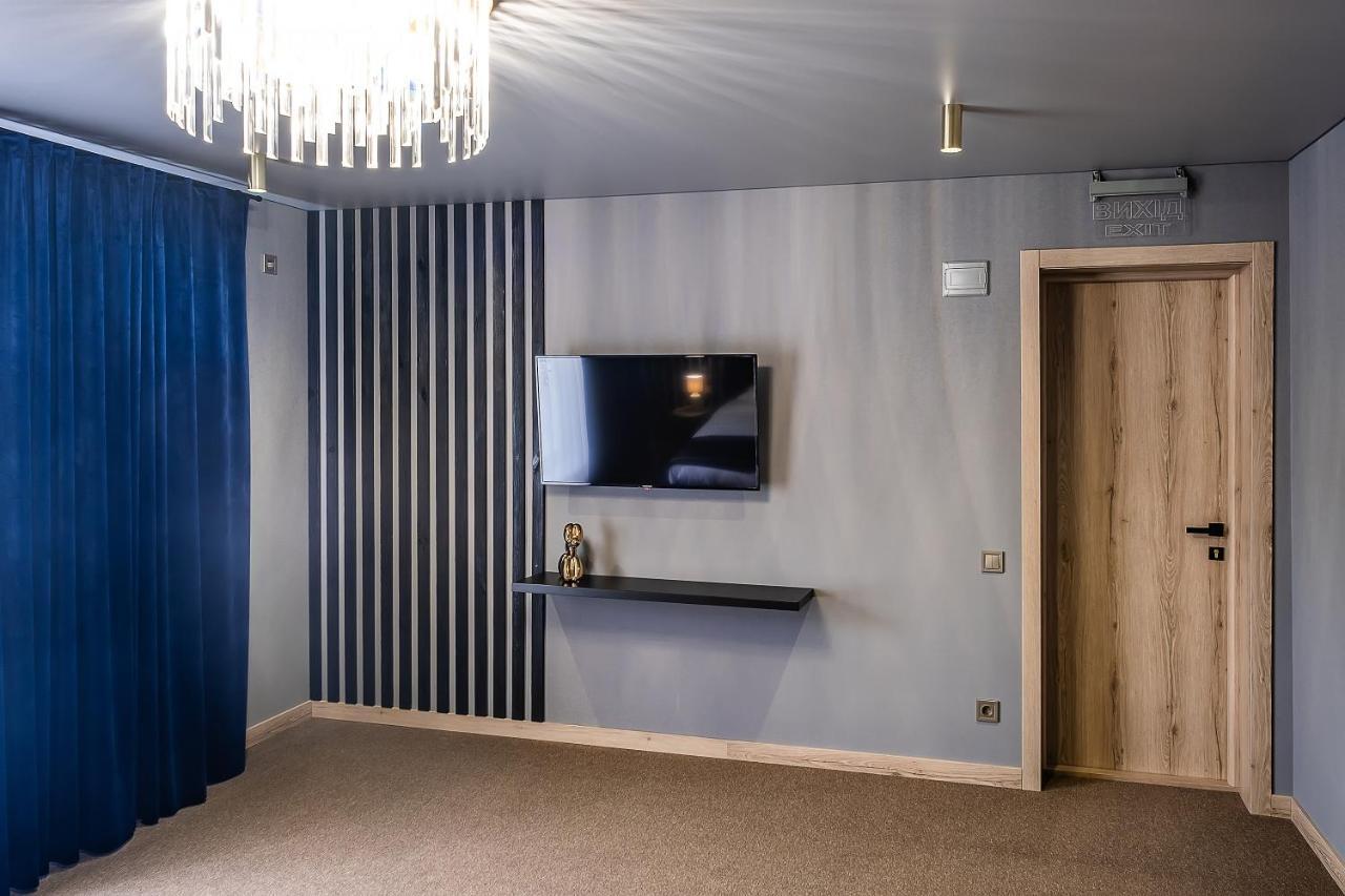 Rich Boutique-Hotel Винница Экстерьер фото
