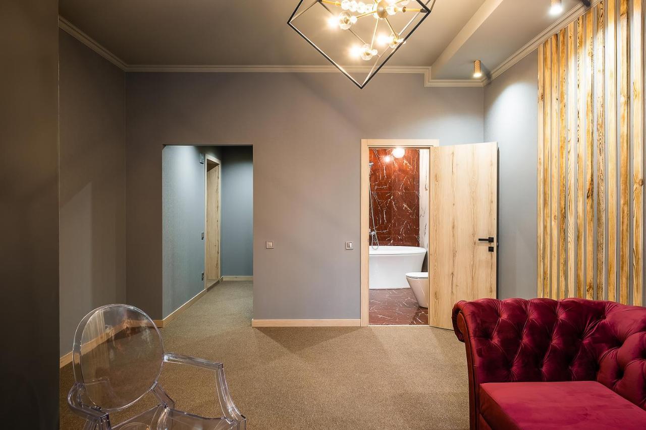 Rich Boutique-Hotel Винница Экстерьер фото